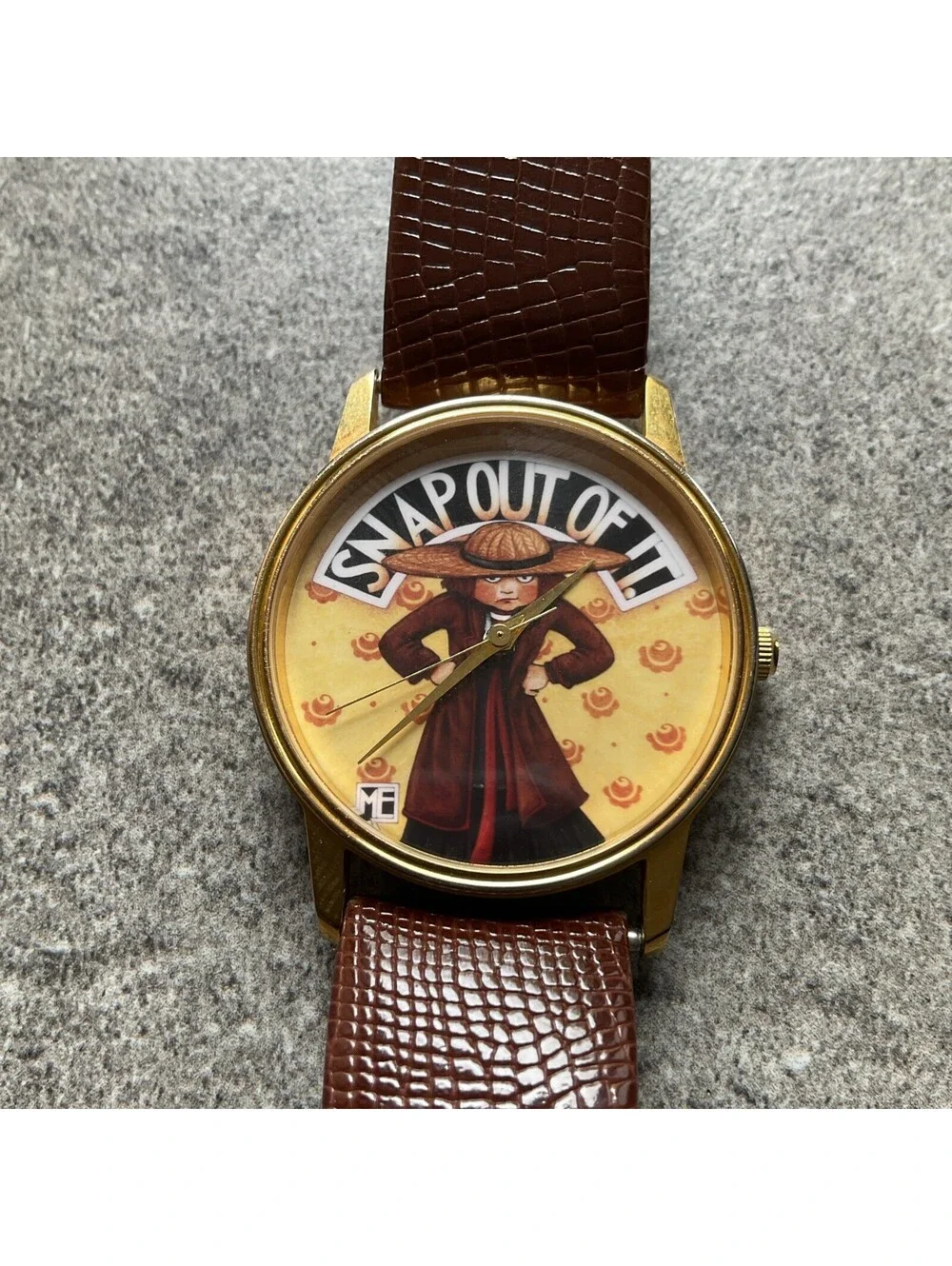 Vintage “Snap Out of It” Quartz Womens Watch 32mm Gold Tone Case Leather Band K